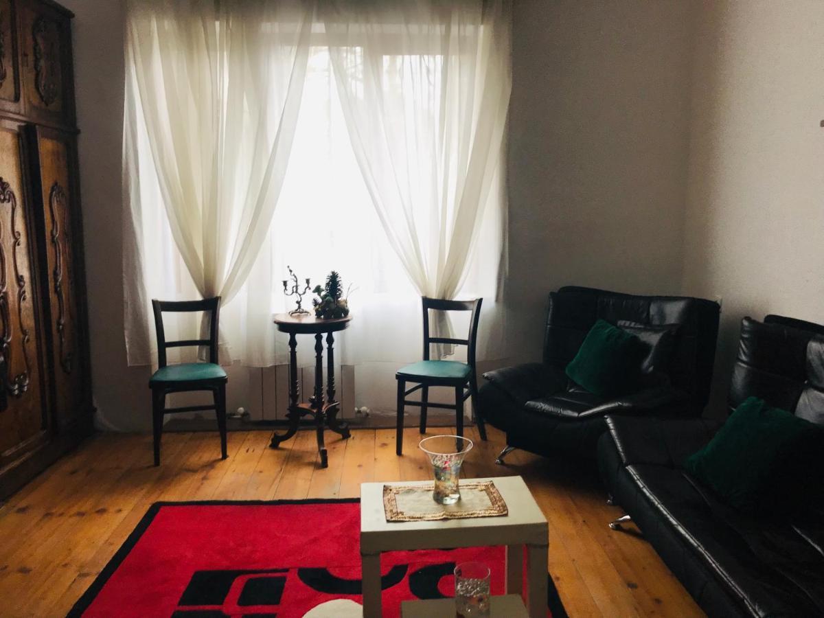 Guesthouse Greenside Borjomi Esterno foto